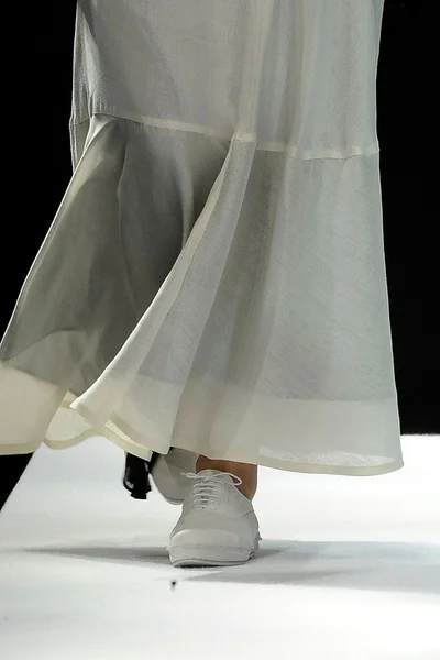 Look 17